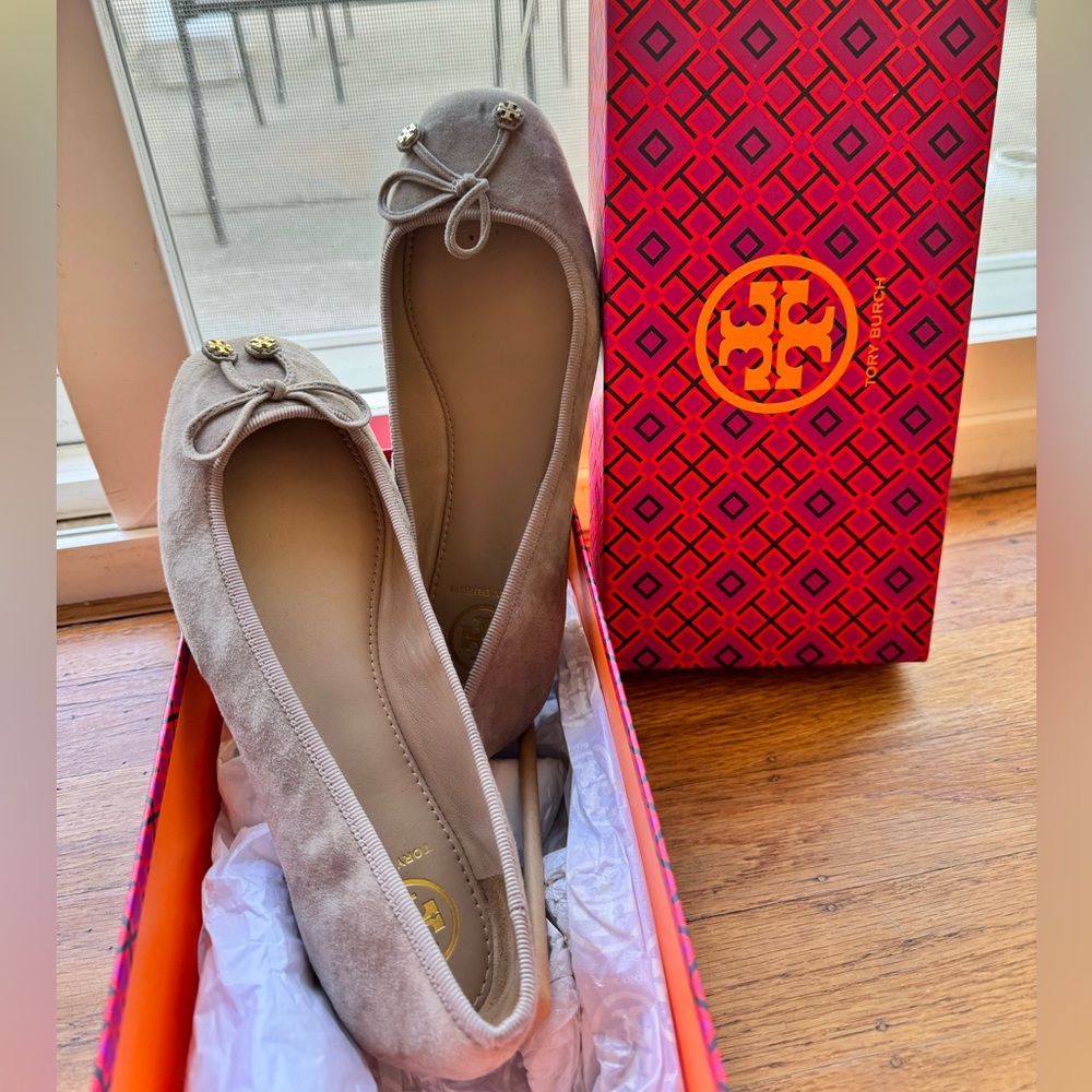 Tory Burch flats